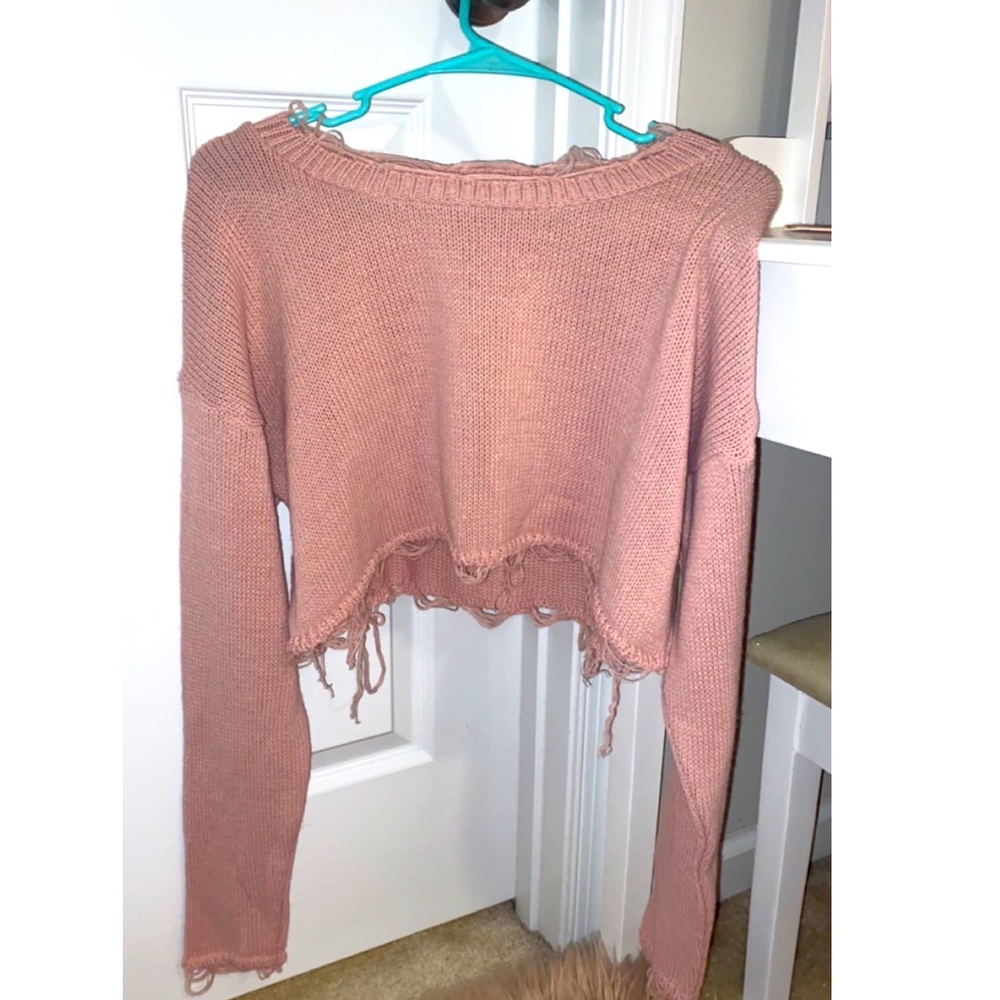 Pretty little thing crop sweater